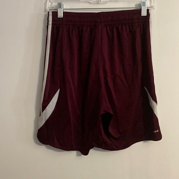 Adidas burgundy Climacool shorts, size Medium - Picture 2 of 4
